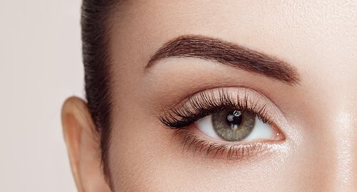 Semi-Permanent Make-up-Eyebrows